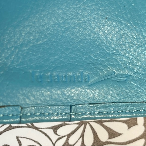 le saunda blue leather cute and romantic trifold wallet - Picture 13 of 16